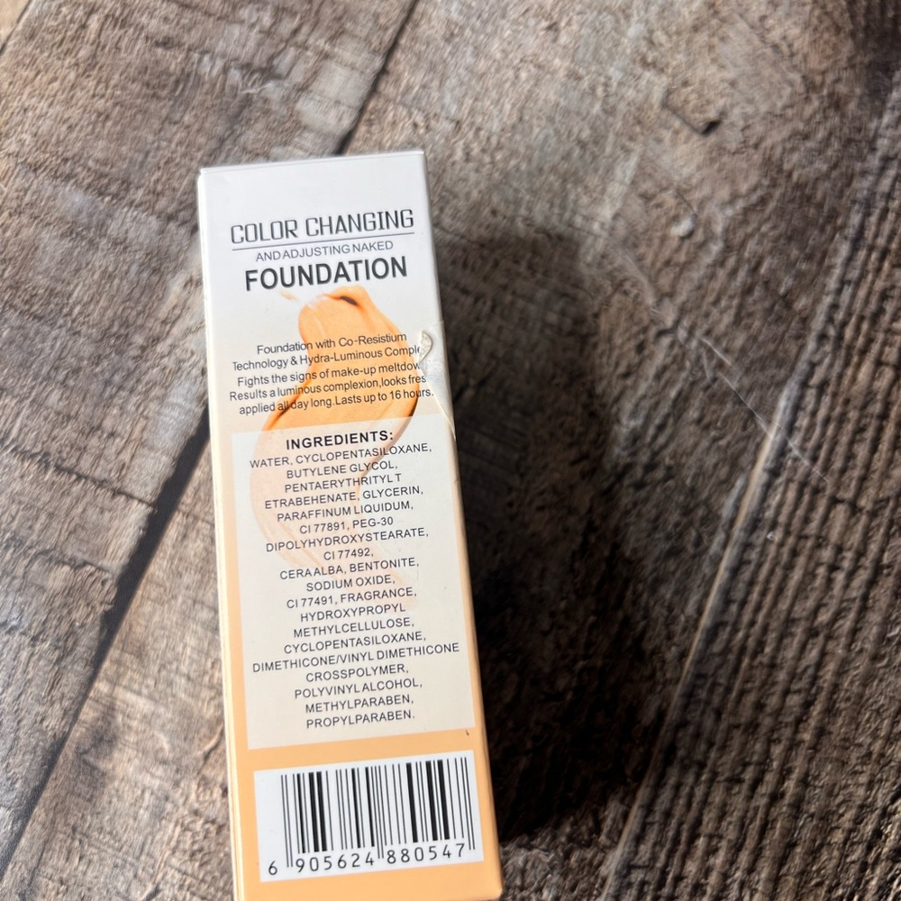 Color Changing Foundation - Cream - Picture 6 of 11